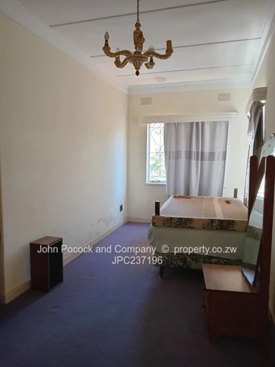 Kumalo: 3-Bed Home, Pool, Borehole & Garden