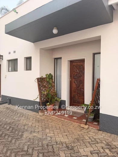 Secure Townhouse in a complex of 6 units to rent in Mt pleasant