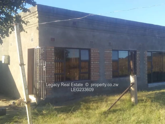 Galloway, Norton – Stand with Cottage for Sale