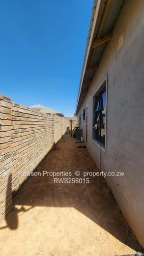 Mabvazuva 4 bedroom House For Sale