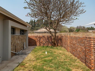 3 Bedroom Flat & Apartment