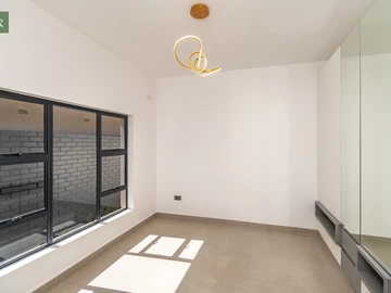 4 Bedroom Garden Flat
