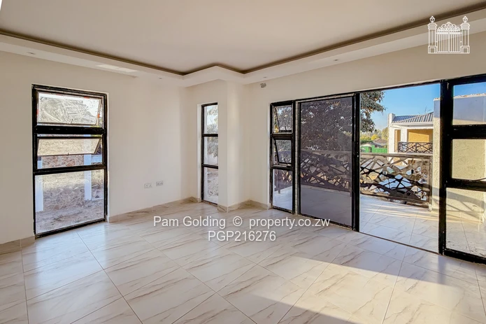 Near Completion Contemporary Duplex Unit in Good Location (Sole Mandate)