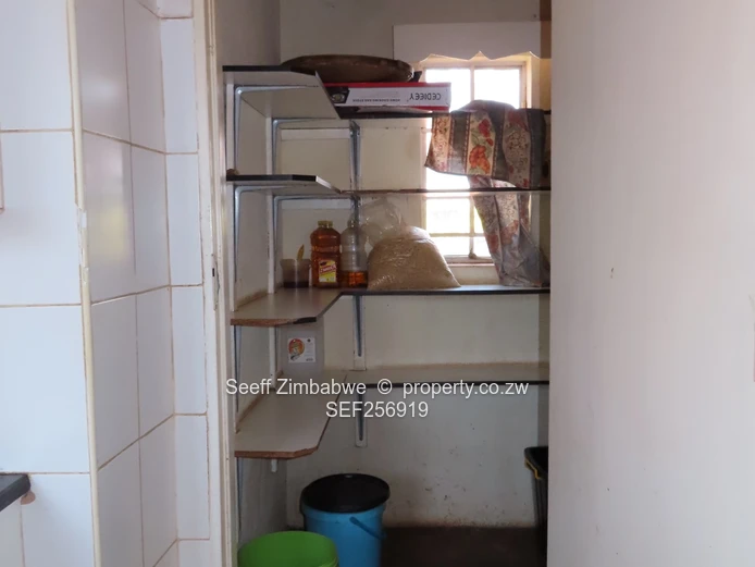 Spacious 5-Bed Philadelphia Home along William Powlett Drive (Sole Mandate)