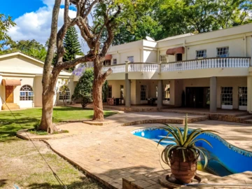 5 Bedroom House