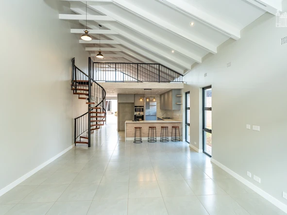 4 Bedroom Garden Flat