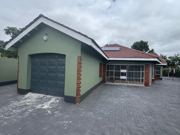 4 Bedroom House
