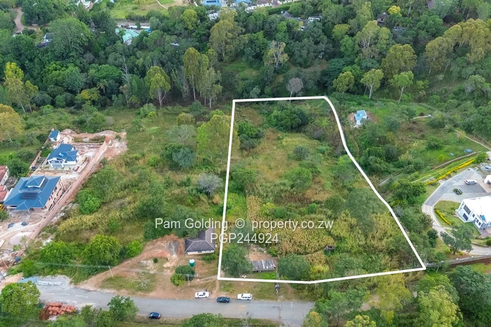 A Rare Hillside Sanctuary In Helensvale – 1.3 HA (Sole Mandate)
