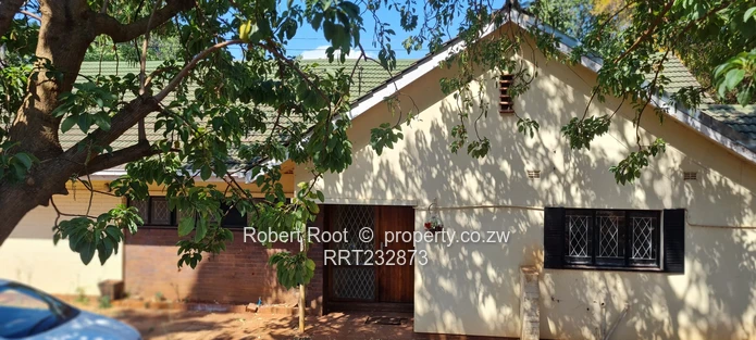 Family home in a serene neighbourhood 