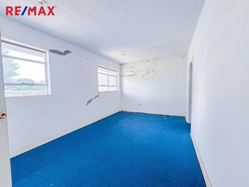 7 Bedroom Townhouse Complex