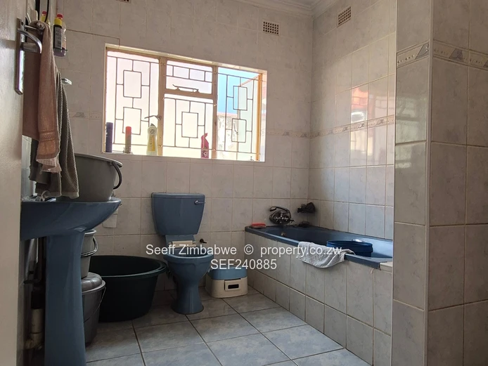 Solid 4-Bedroom Investment Opportunity in Bloomingdale