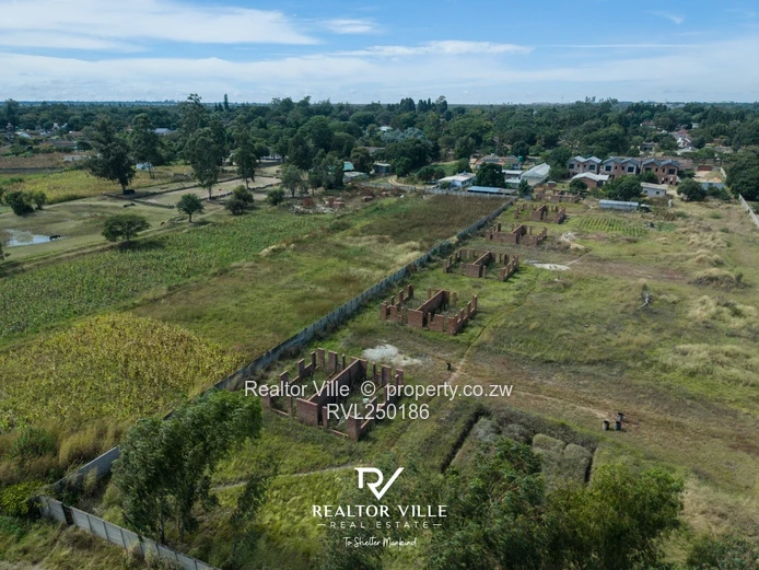  Athlone stands for sale (Harare East)