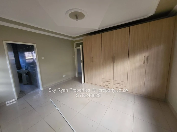 Aspindale Park House To Let