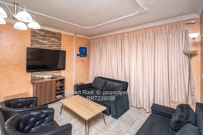 Stunning 2 bed furnished apartment!