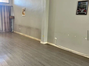 3 Bedroom Flat & Apartment