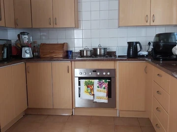 2 Bedroom Garden Flat