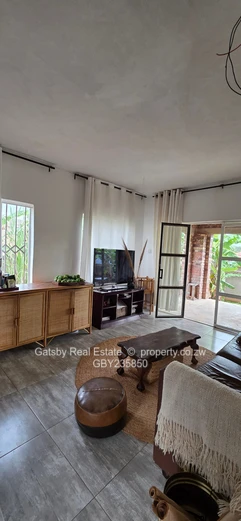 Finish to own taste- Crowhill house for sale