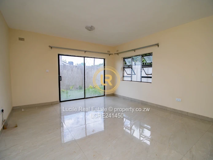 Comfortable Cluster Living/ Ashdown