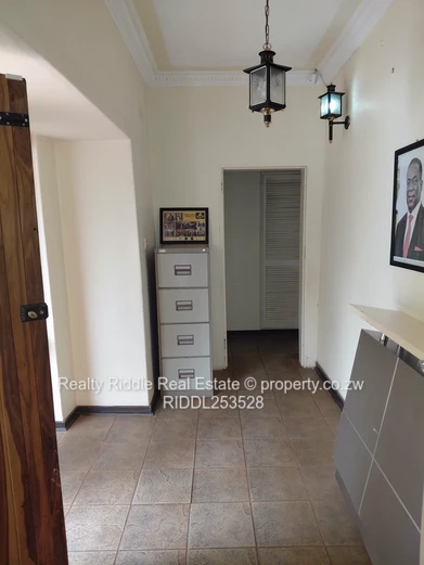 Mtpleasant house for Sale  (Sole Mandate)