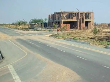 Stands & Residential Land