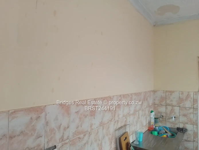 Nice and Neat Starter Home (Sole Mandate)