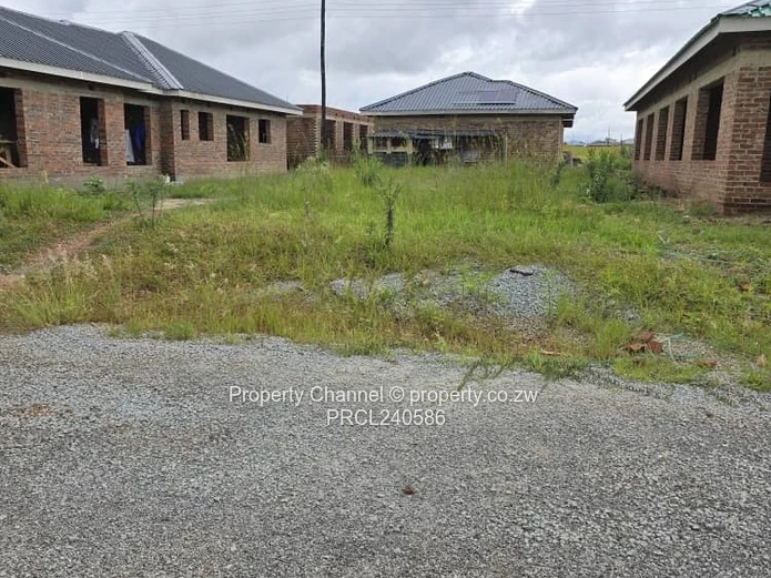 300m² Residential Land for Sale in ROSEWOOD PARK, NYABIRA - Good ZESA & Tarred Roads