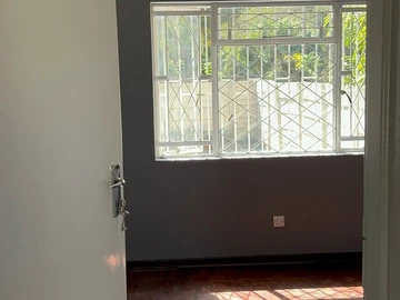 2 Bedroom Garden Flat