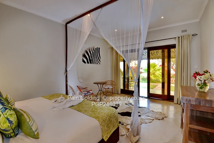 Boutique Hotel in Mica Point Kariba with Lake Views
