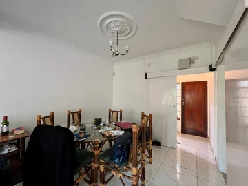 3 Bedroom Flat & Apartment