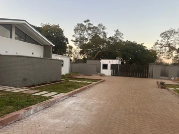 2 Bedroom Garden Flat