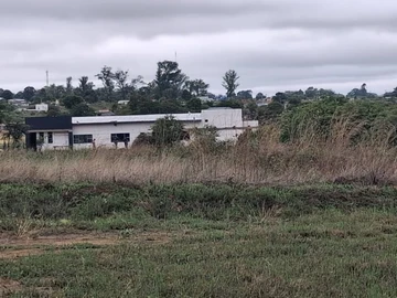 Commercial & Industrial Land