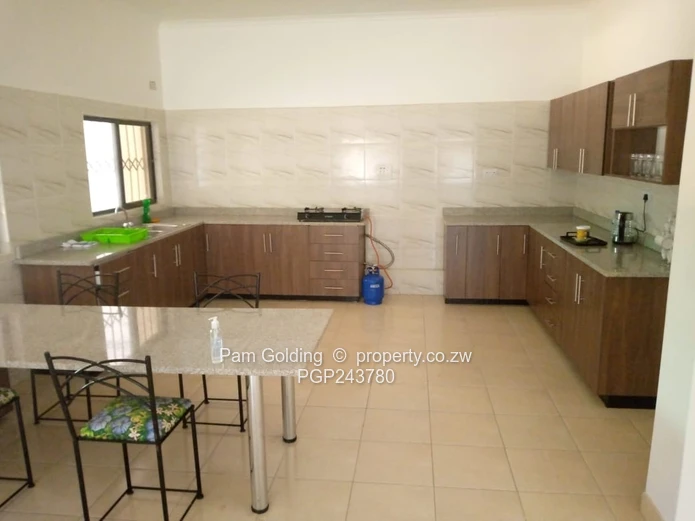 Townhouse Cluster Victoria Falls