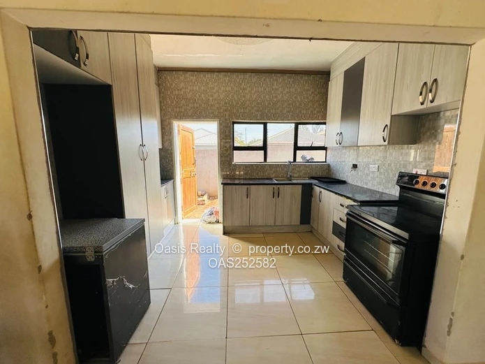 To Let – Modern 3-Bedroom Cottage in Mt Pleasant Heights