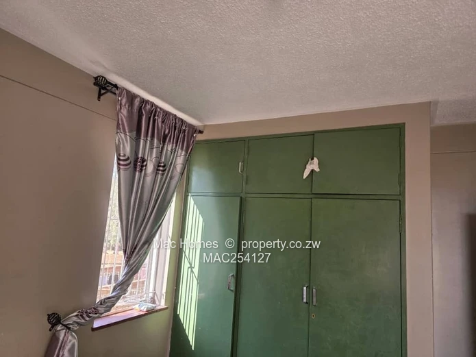 For Sale: 2 Bedroom Flat - Eastview Gardens