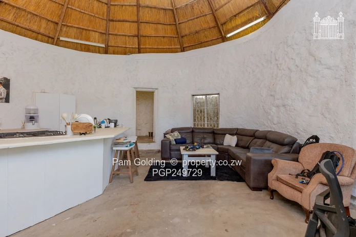 Glen Lorne Family Home Set Amongst Mature Trees and Established Gardens 