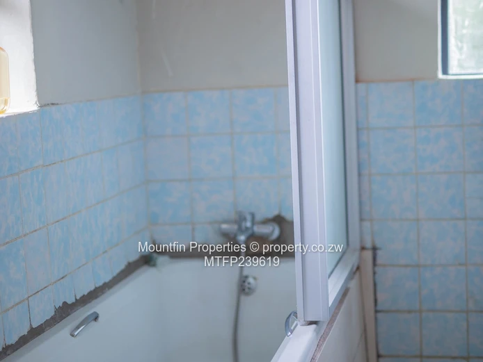 House For Sale In Zimre Park