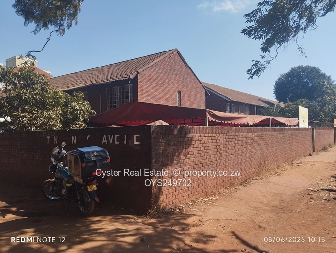 Duplex garden flat near Montagu Shops (Sole Mandate)
