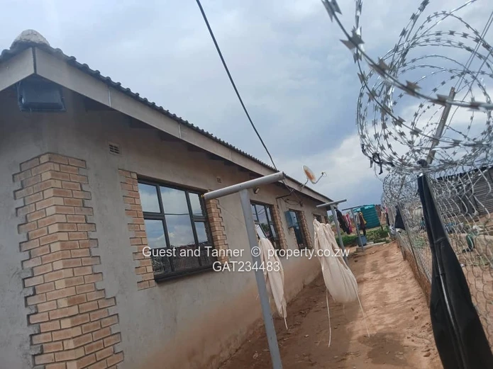 Modern 4-Bedroom House in Cherutombo Extension near Marondera