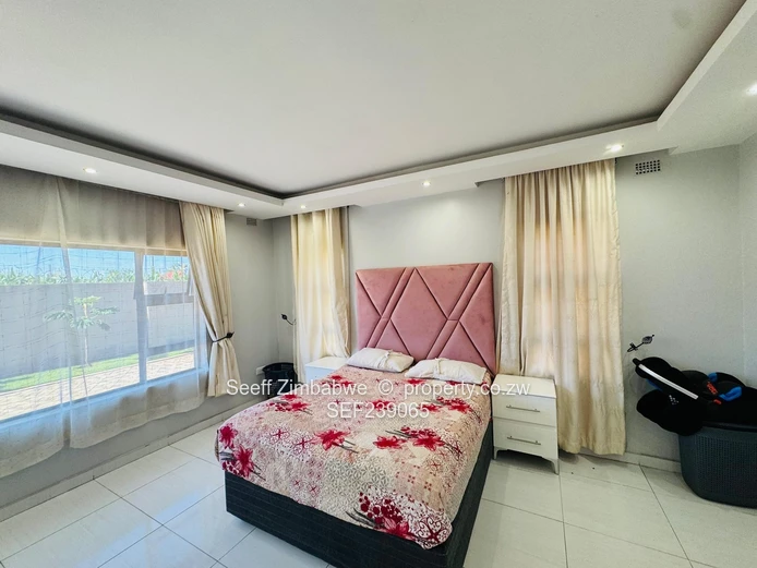 Elegant 5bed home for sale in Sandton Park