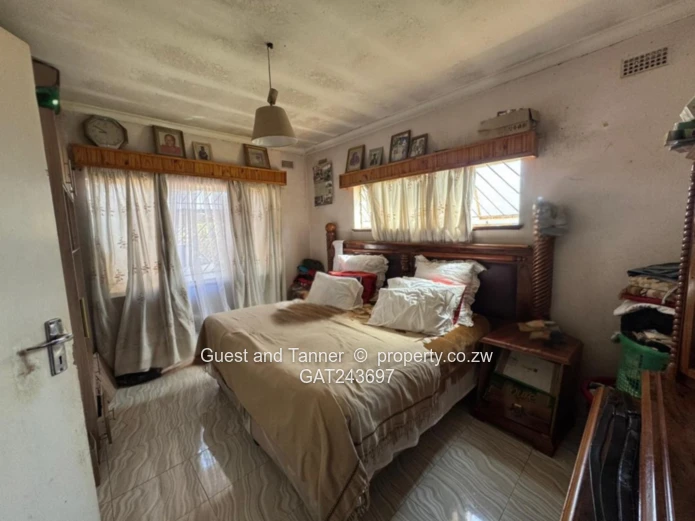 Renovator's Dream with Harare Drive Frontage, Sunridge, Harare