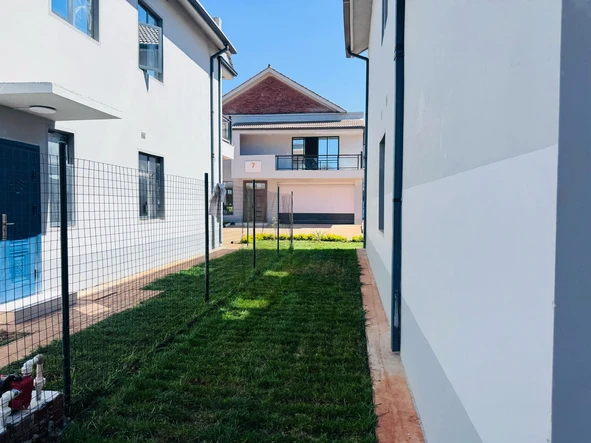 5 Bedroom Townhouse Complex