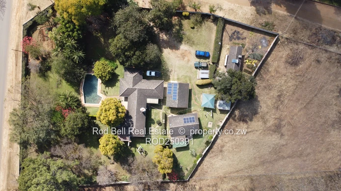 Neat 3-bedroom home and cottage in good location