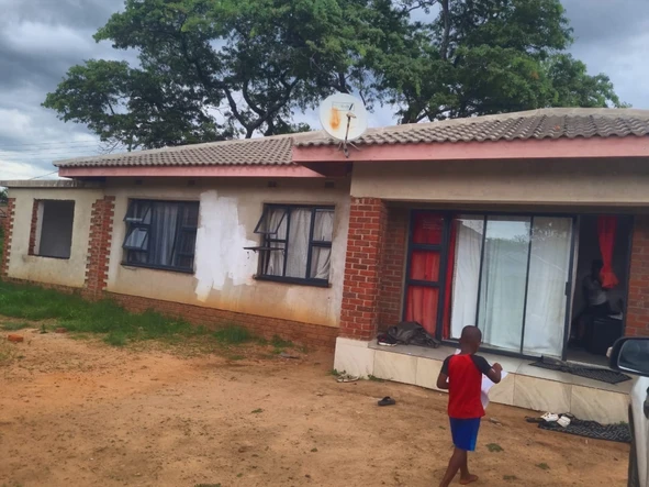 5 Bedroom House