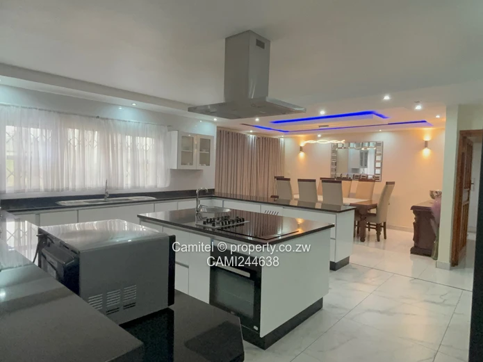 Modern Fully-Furnished 4BR Home with Borehole - Manresa