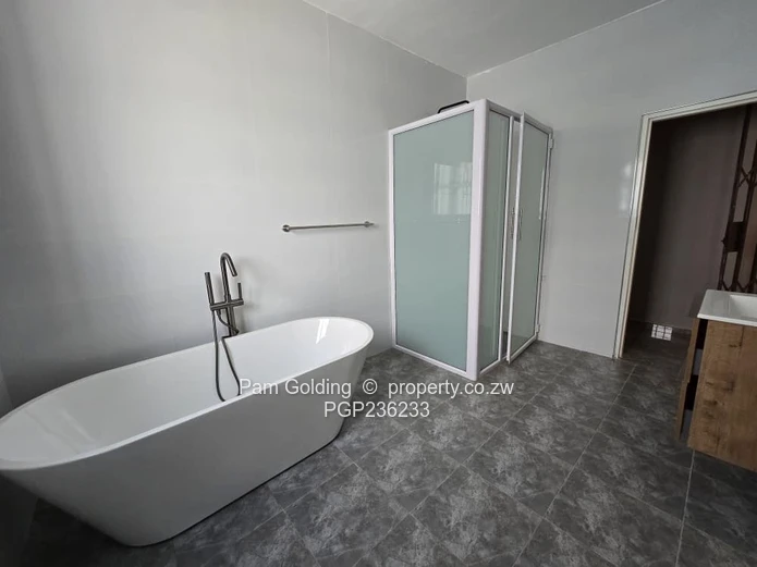 Modern 3-Bedroom Semi-Detached Unit for Rent 