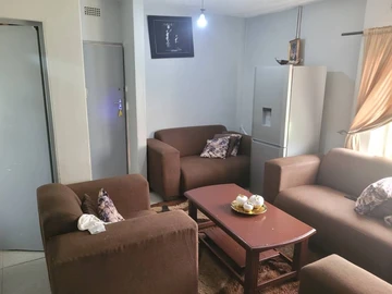 3 Bedroom Flat & Apartment