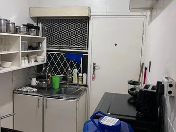 Flat & Apartment