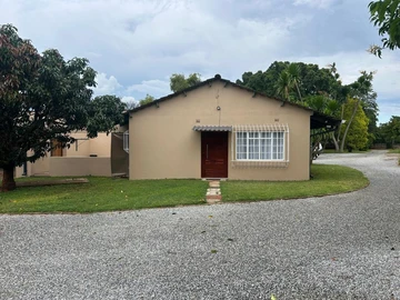 2 Bedroom Cottage
