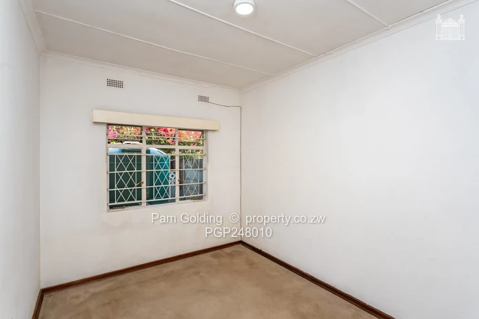 Garden Flat To Rent In Avondale west