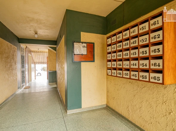 Flat & Apartment